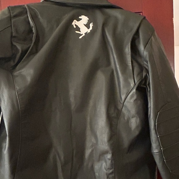 Sold - Picture 4 of 5